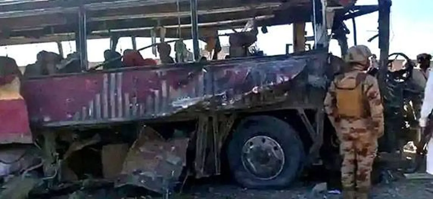 يأتي هذا التنسيق في وقت تشهد فيه المناطق الحدودية بين البلدين تصاعداً لافتاً في هجمات الجماعات البلوشية المسلحة التي تصفها كل من طهران وإسلام آباد بأنها «إرهابية» (متداولة)