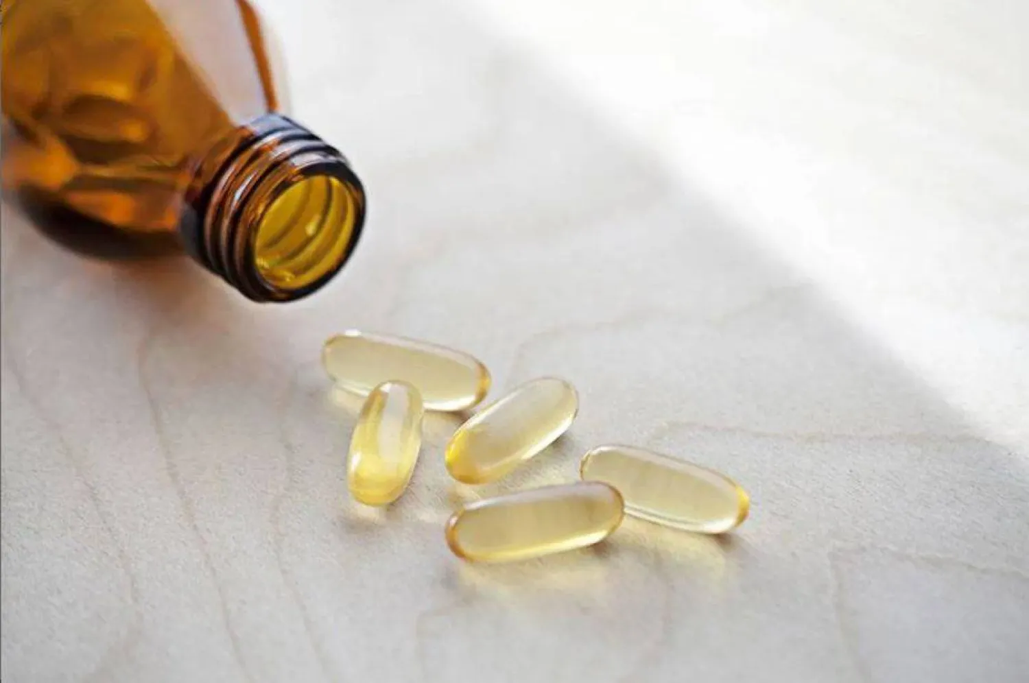 مكملات فيتامين «د» (أرشيفية - أ.ف.ب)