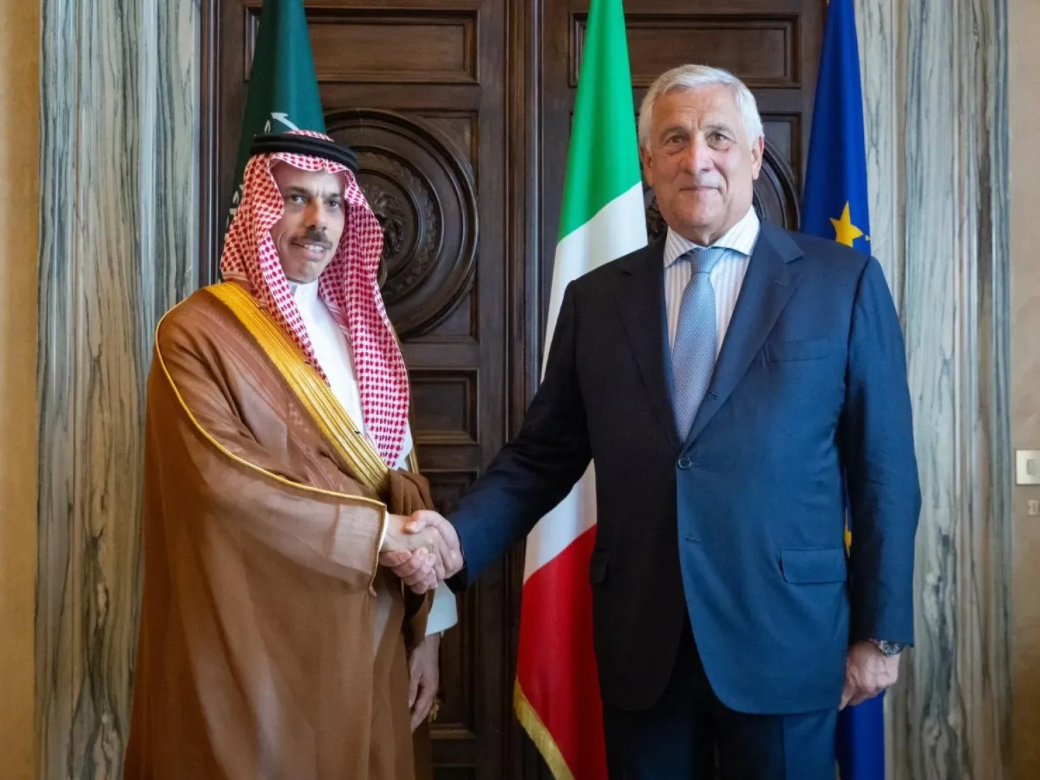 Bakan Antonio Tajani, dün Roma'da Prens Faysal bin Ferhan'ı kabul etti (Suudi Arabistan Dışişleri Bakanlığı)