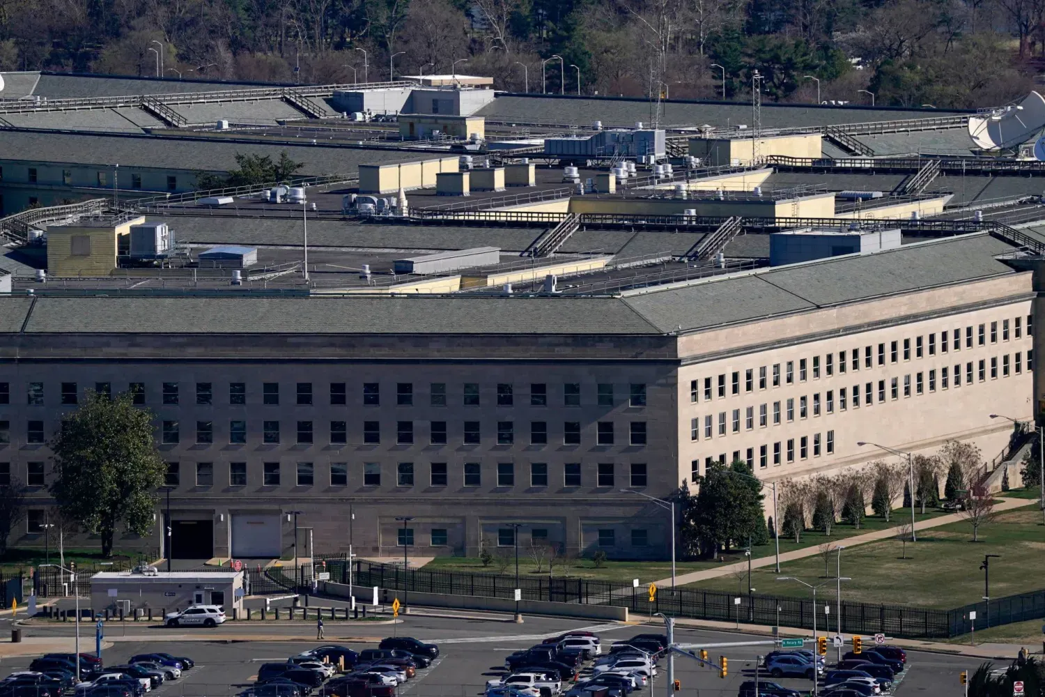 Pentagon binası, (Arşiv-Reuters)