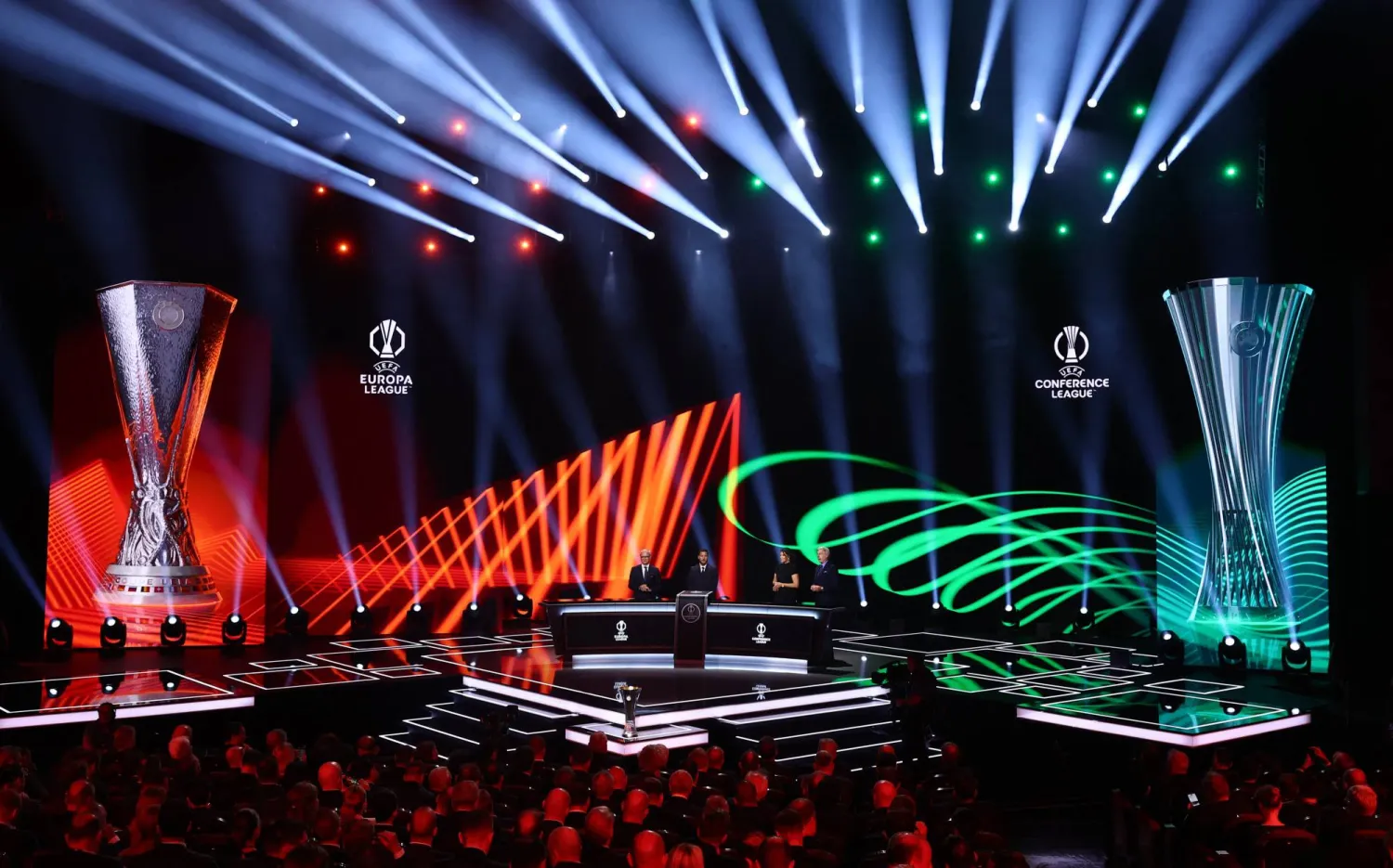 قرعة بطولة الدوري الأوروبي في موناكو (رويترز)