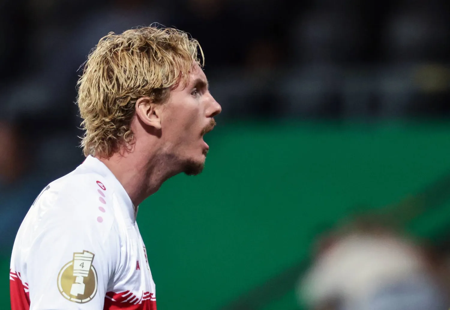 نيك فولتيماده لاعب شتوتغارت القريب من الانتقال إلى نيوكاسل (إ.ب.أ)