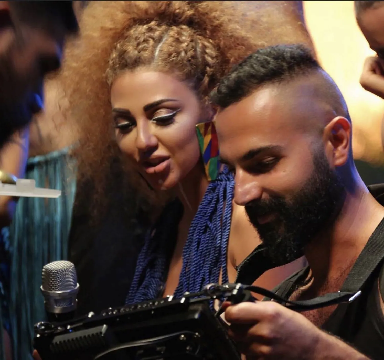 يعتبر بعض الفنانين عالقون في زمن آخر (شريف ترحيني)