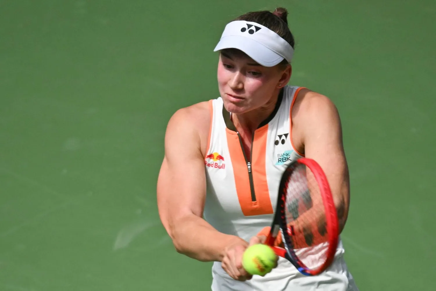 الكازاخية إيلينا ريباكينا تتألق في نيويورك (أ.ف.ب)