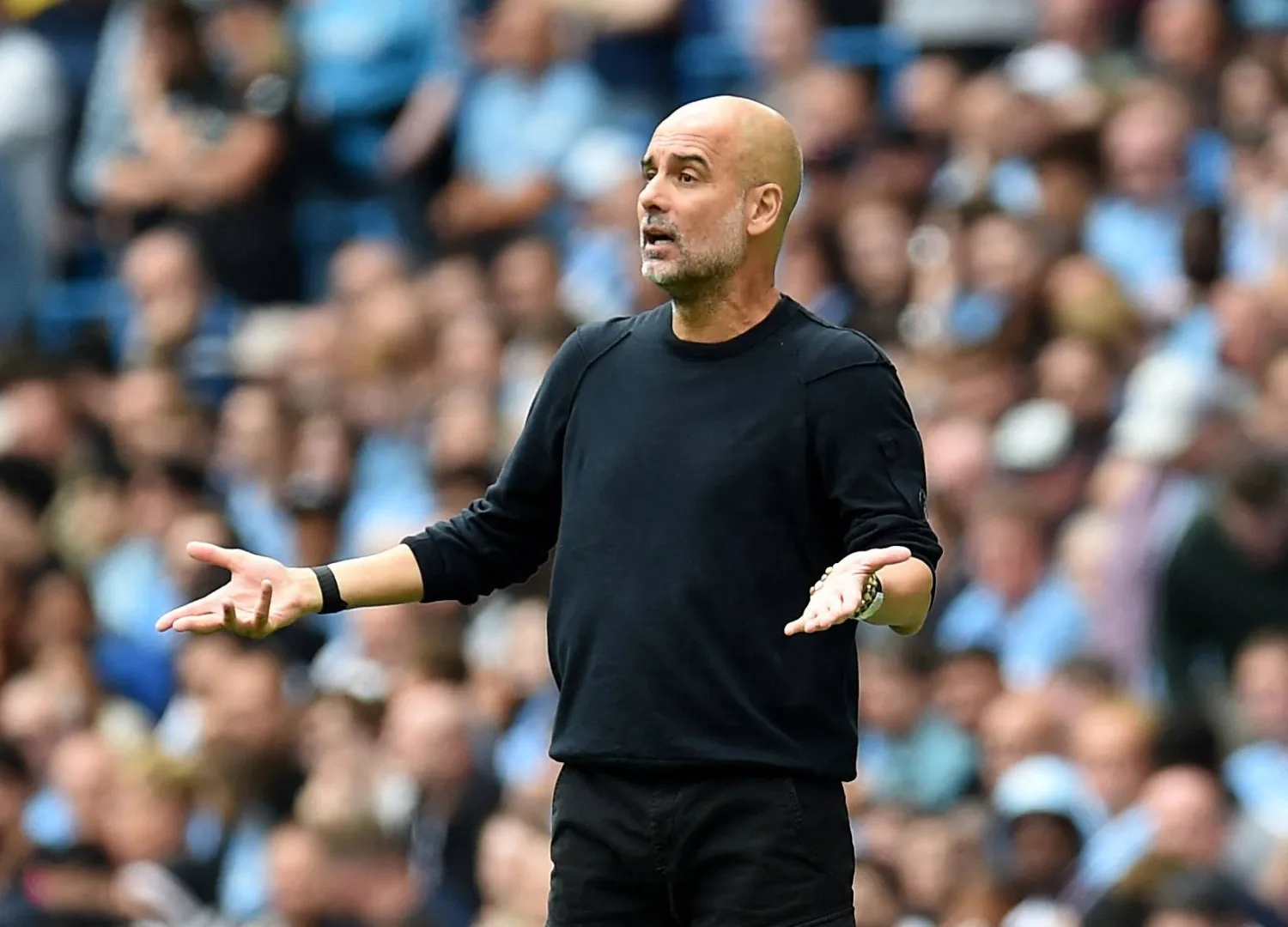 الإسباني جوسيب غوارديولا المدير الفني لفريق مانشستر سيتي (رويترز)