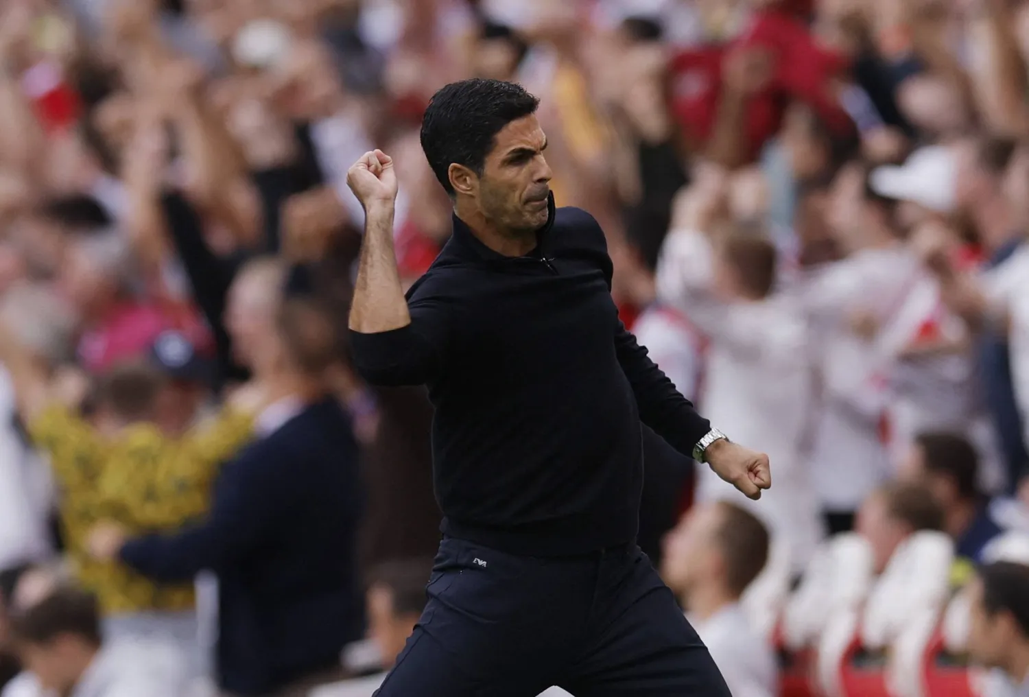 ميكيل أرتيتا مدرب آرسنال (رويترز)