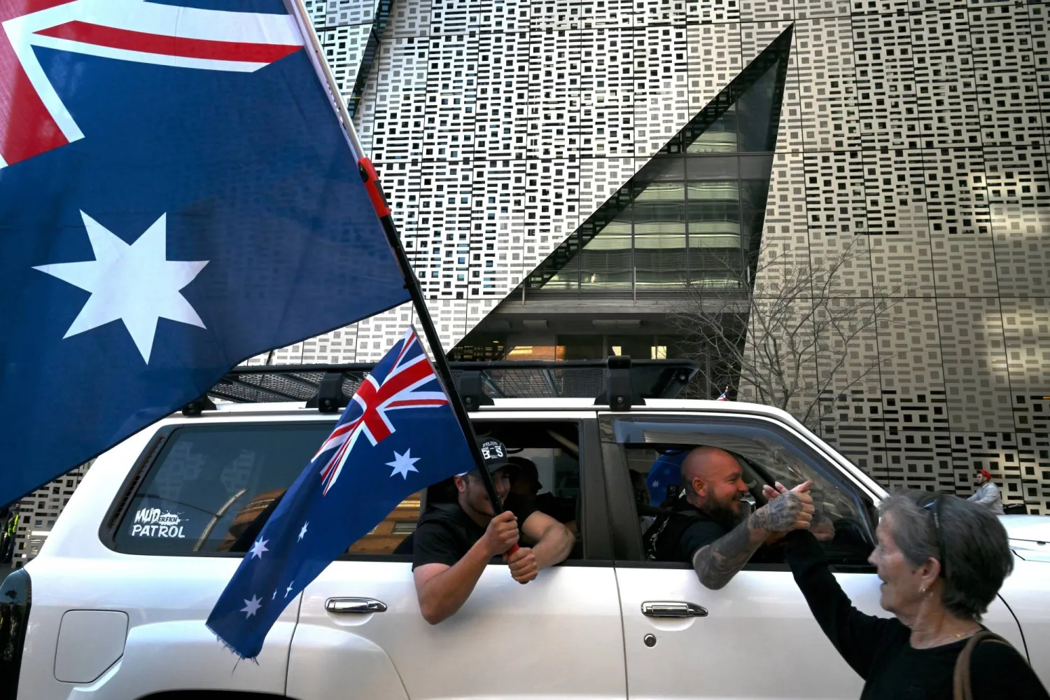 Protesters take part in the March for Australia anti-immigration rally in Sydney, Australia, 31 August 2025.  EPA/DEAN LEWINS  AUSTRALIA AND NEW ZEALAND OUT