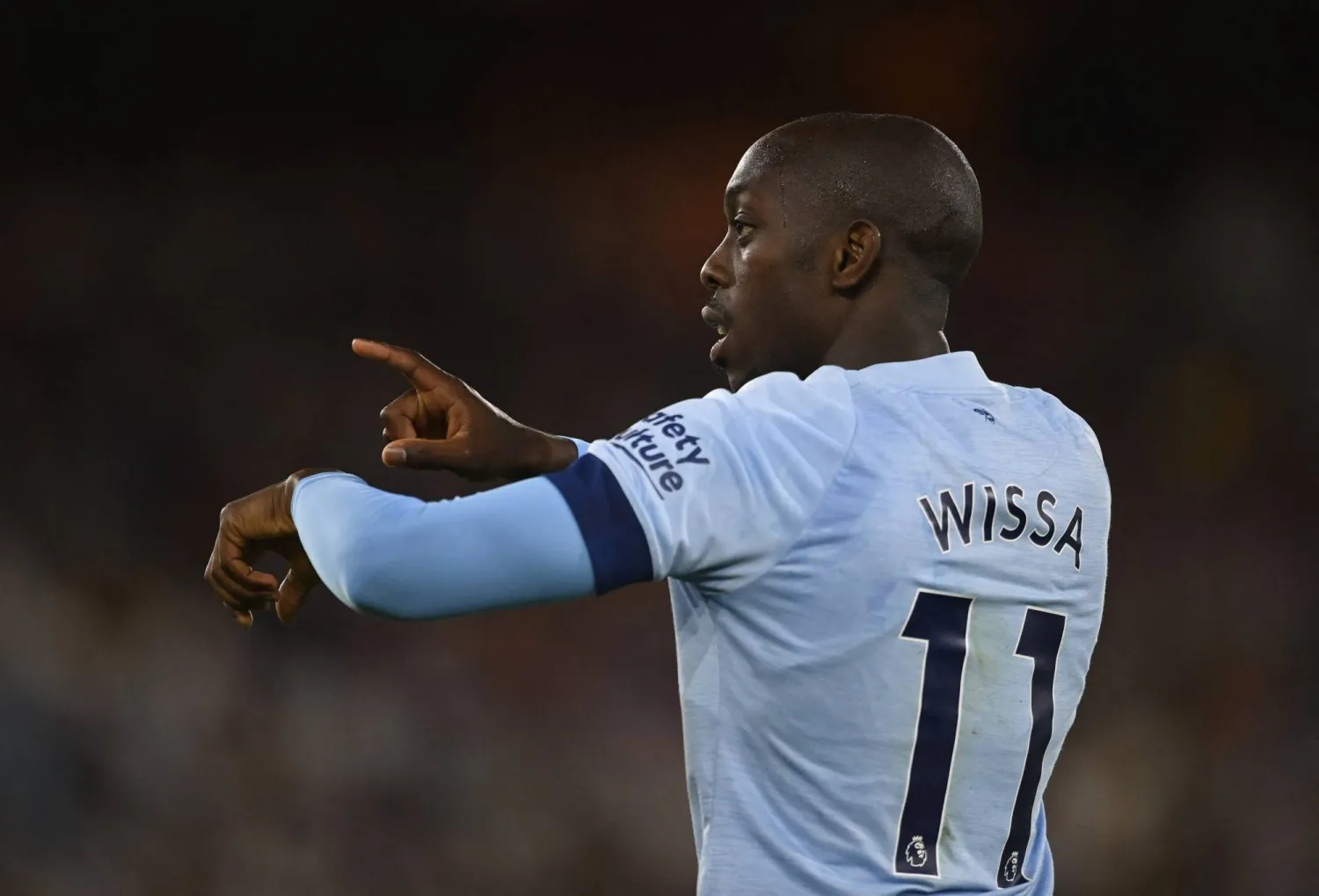 يوان ويسا (رويترز)