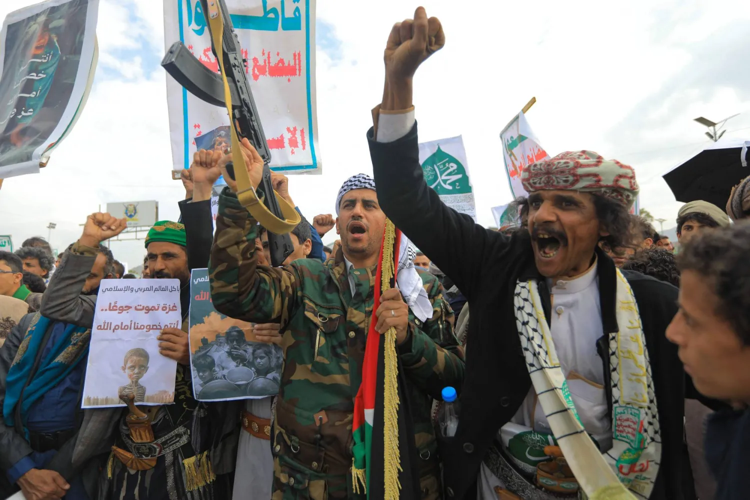 الحوثيون يلفقون للموظفين الأمميين تهماً بالتخابر مع أميركا وإسرائيل (أ.ف.ب)