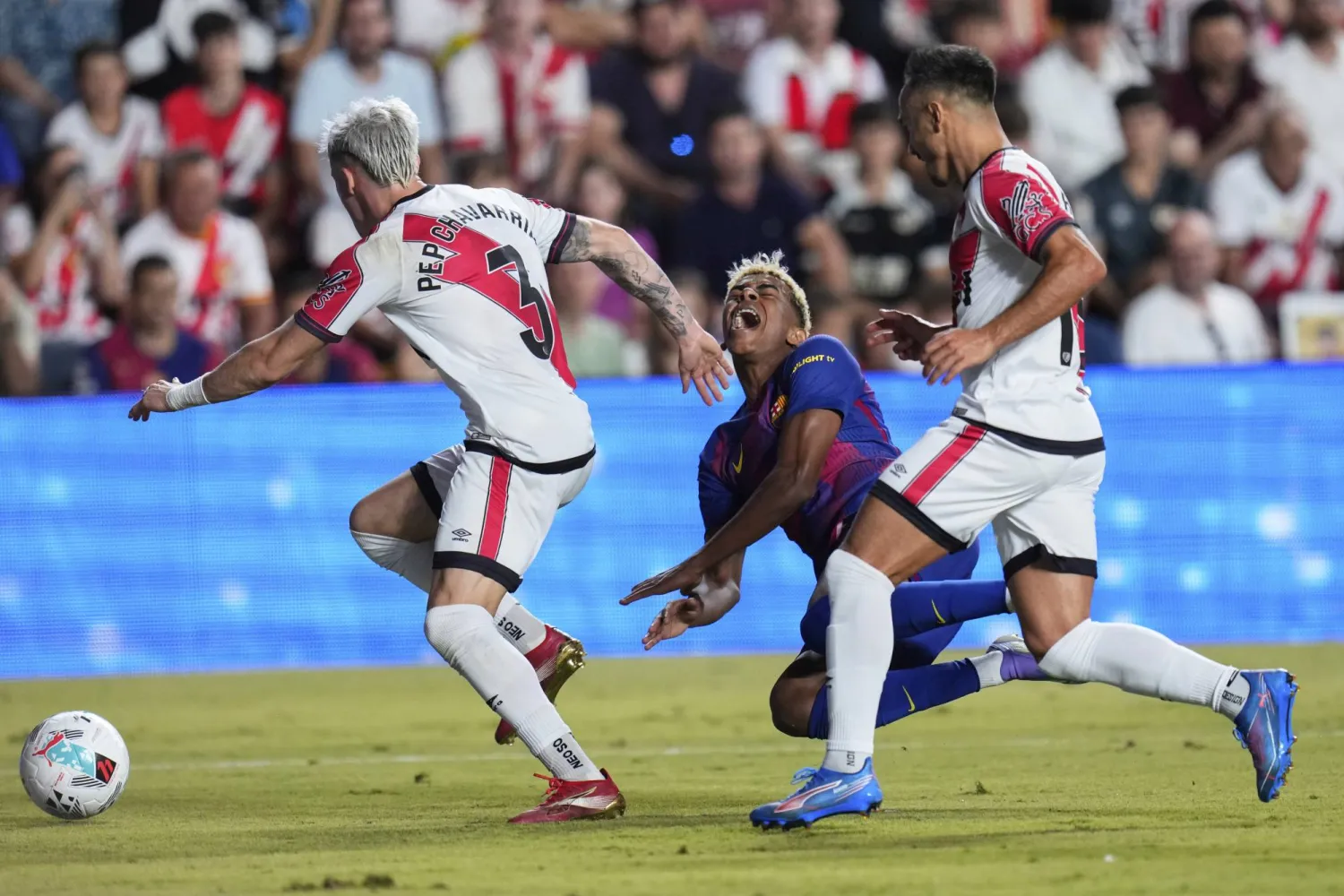 برشلونة فقد نقطتين أمام فاليكانو (أ.ب)