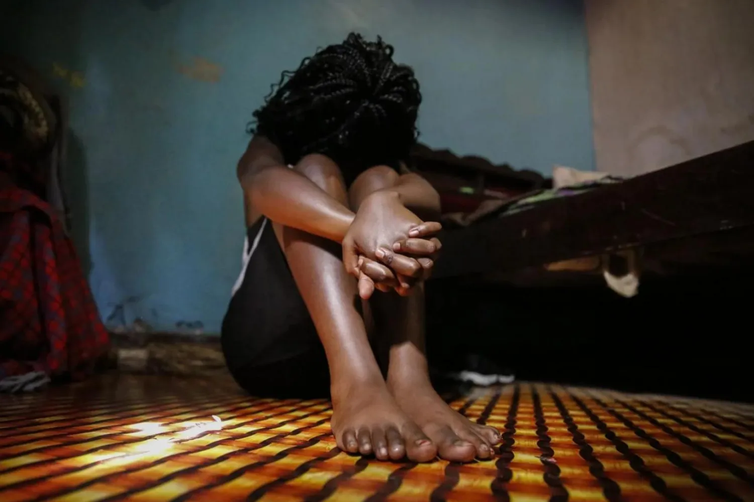 Kenya'daki "madamlar" 13 yaşındaki çocukları hedef alıyor