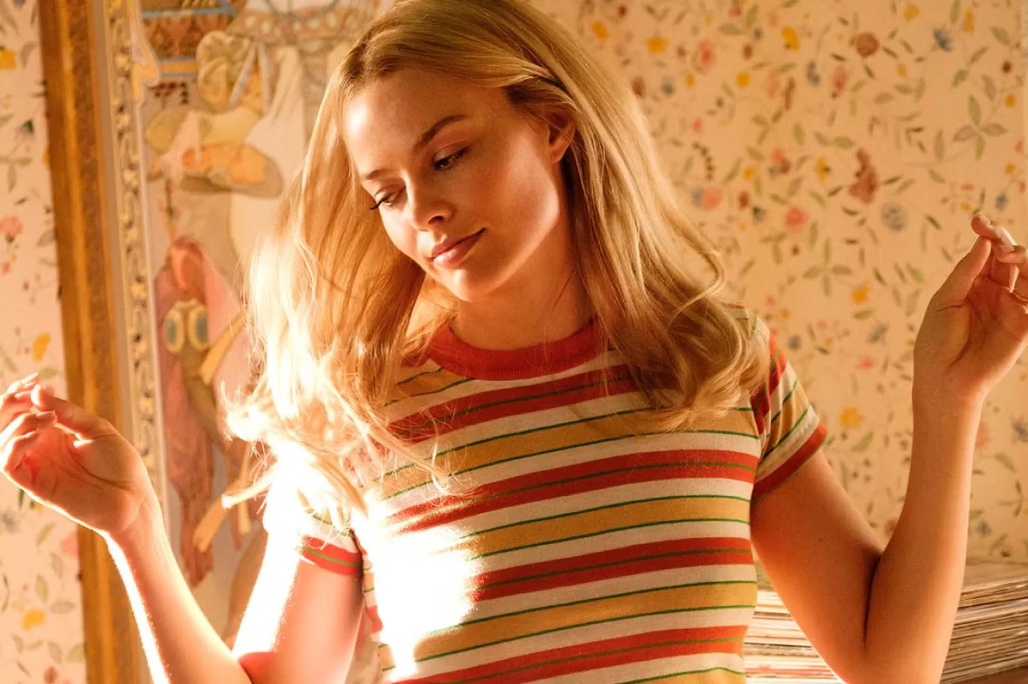35 yaşındaki Margot Robbie, Quentin Tarantino'nun Bir Zamanlar... Hollywood'da (Once Upon a Time in... Hollywood) filminde Sharon Tate'i oynamıştı (Sony Pictures / SF Studios)