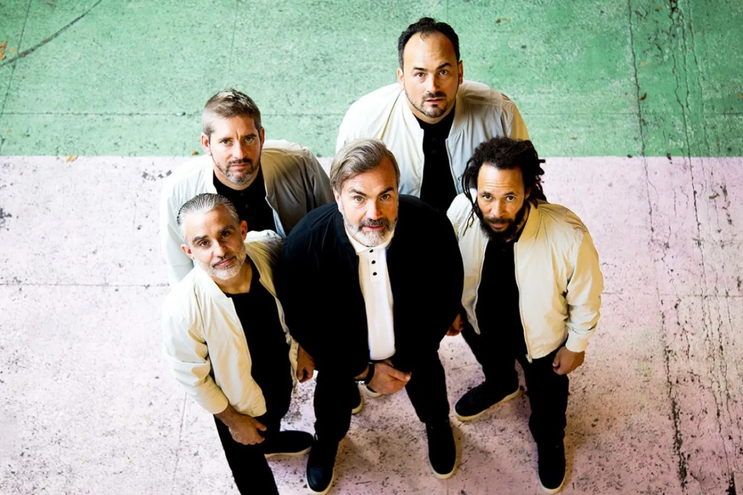 Groove'un kitabını yazan grup: Electro Deluxe