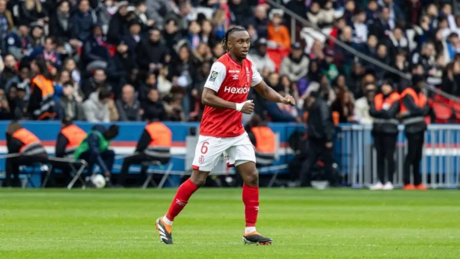 فالنتين أتانغانا (رويترز)