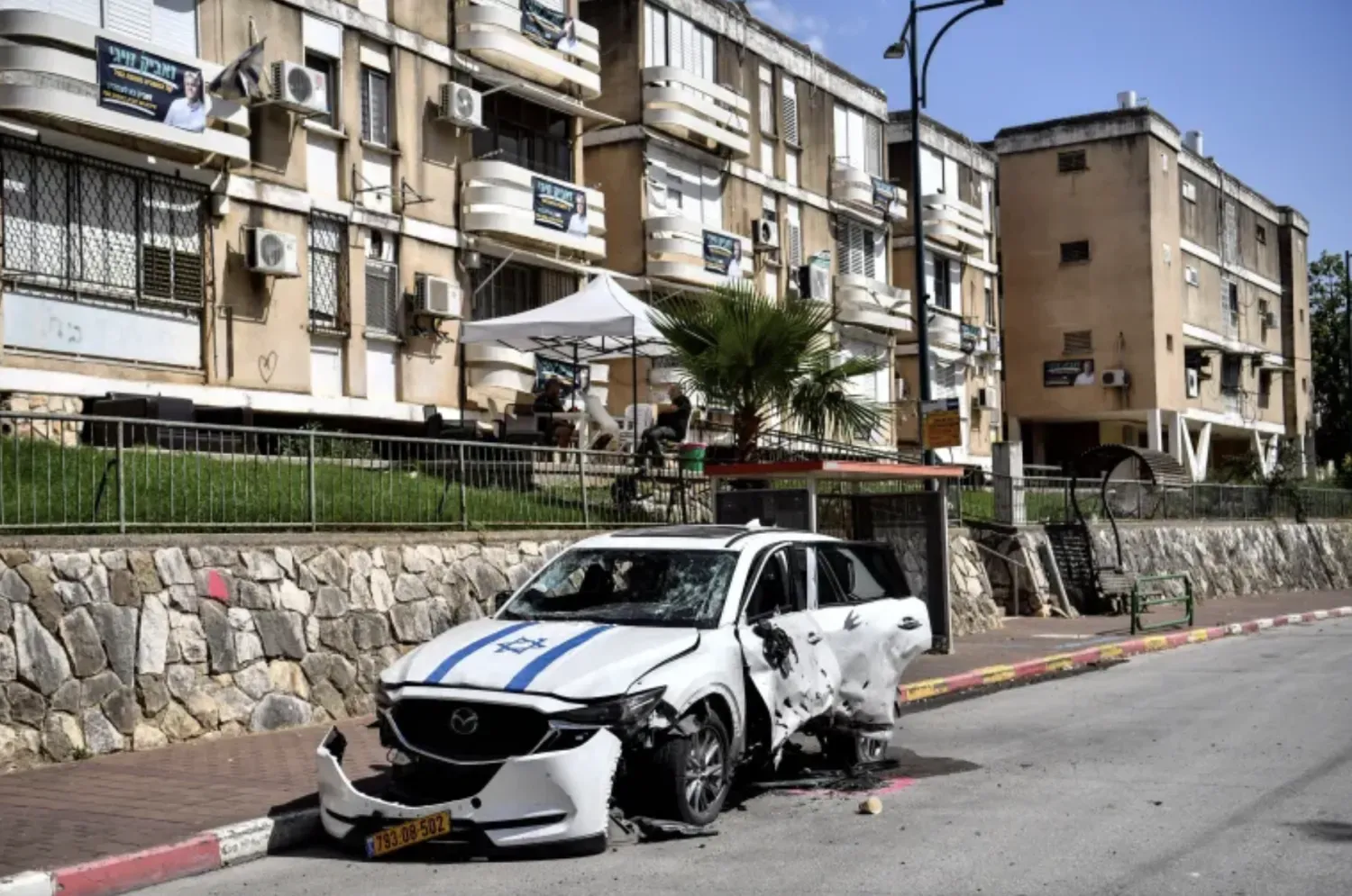 Hizbullah'ın savaş sırasında gerçekleştirdiği bombalamalar, birçok İsraillinin kuzeydeki şehirlerden kaçmasına neden oldu. (Reuters)