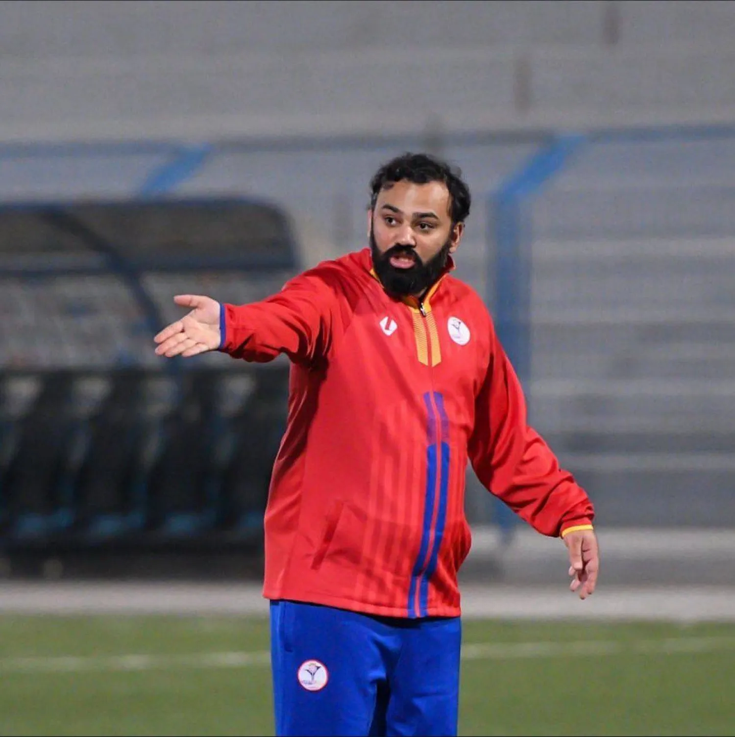 المدرب البحريني عيسى العيناوي (نادي الترجي السعودي)