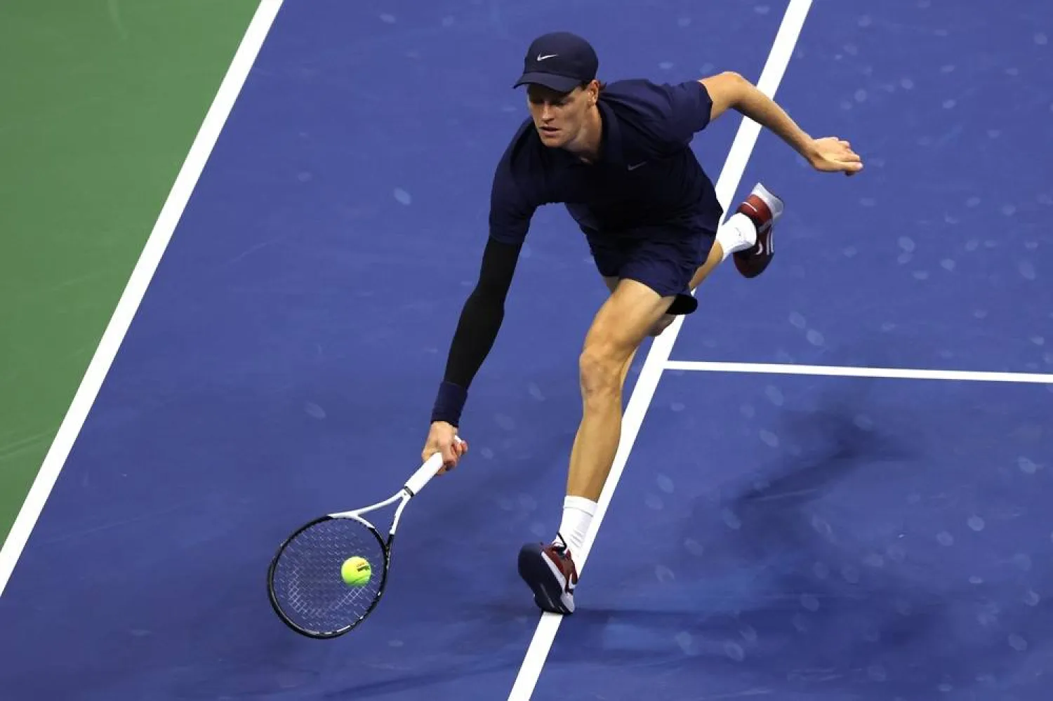 Jannik Sinner of Italy in action against Alexander Bublik of Kazakhstan during the fourth round of the US Open Tennis Championships at the USTA Billie Jean King National Tennis Center in Flushing Meadows, New York, USA, 01 September 2025. (EPA) 