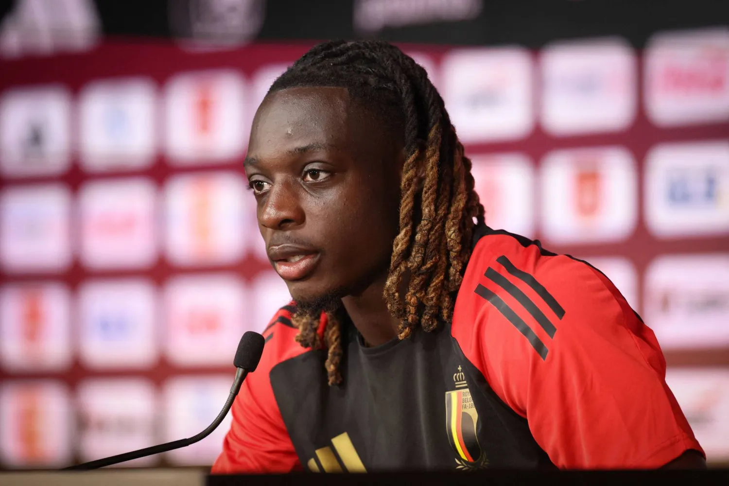 جيريمي دوكو جناح مانشستر سيتي (أ.ف.ب)