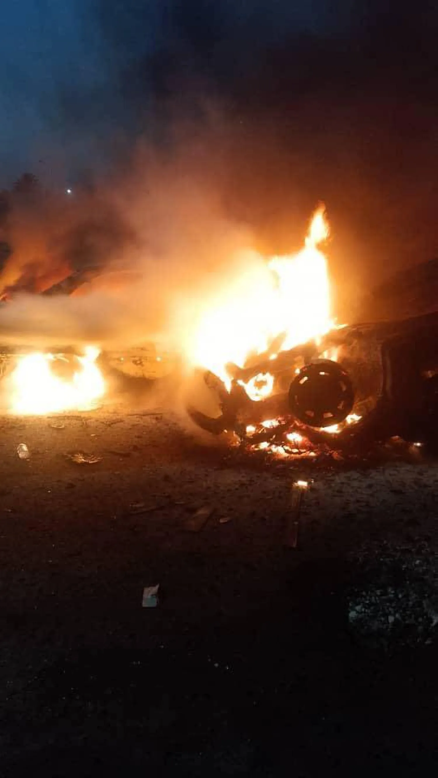 السيارة التي استهدفت معسكر «اللواء 444» في بني وليد (اللواء)