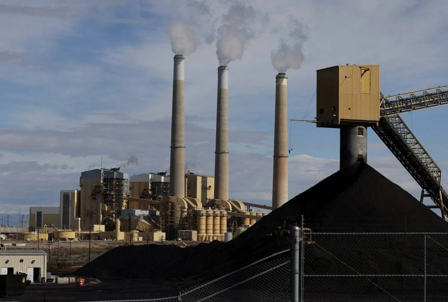 Fumes rise from the coal-fired Hunter Power Plant in Castle Dale, Utah, US, October 28, 2024. (Reuters)