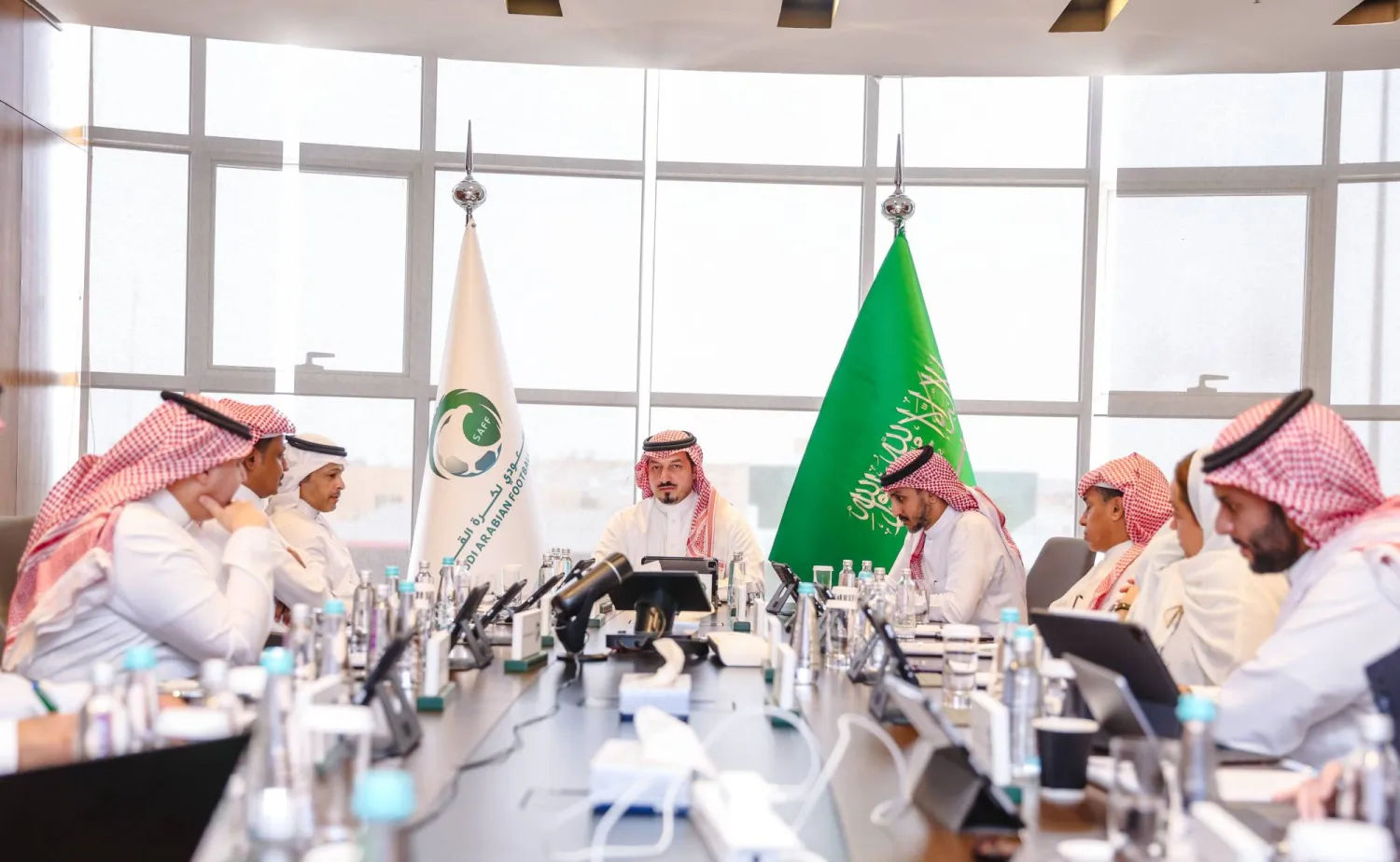 أمانة اتحاد كرة القدم تنتظرها مهمات صعبة في الفترة القادمة أبرزها ضبط الاتصال بين اللجان القضائية (الشرق الأوسط)