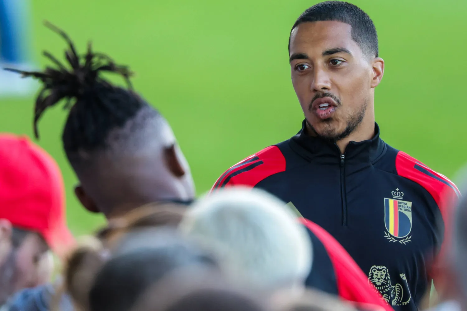 يوري تيليمانس في تدريبات منتخب بلجيكا (إ.ب.أ) 