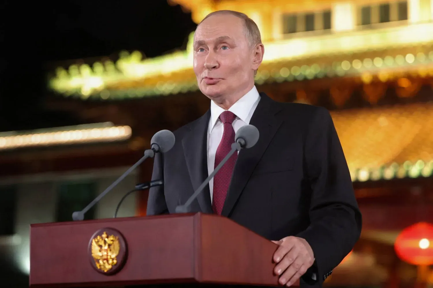 Rusya Devlet Başkanı Vladimir Putin, Şanghay İşbirliği Örgütü'nün (ŞİÖ) Tianjin'deki zirvesine ve Pekin'deki askerî geçit törenine katılmak üzere Çin'e yaptığı ziyaretin ardından düzenlediği basın toplantısında (Reuters)