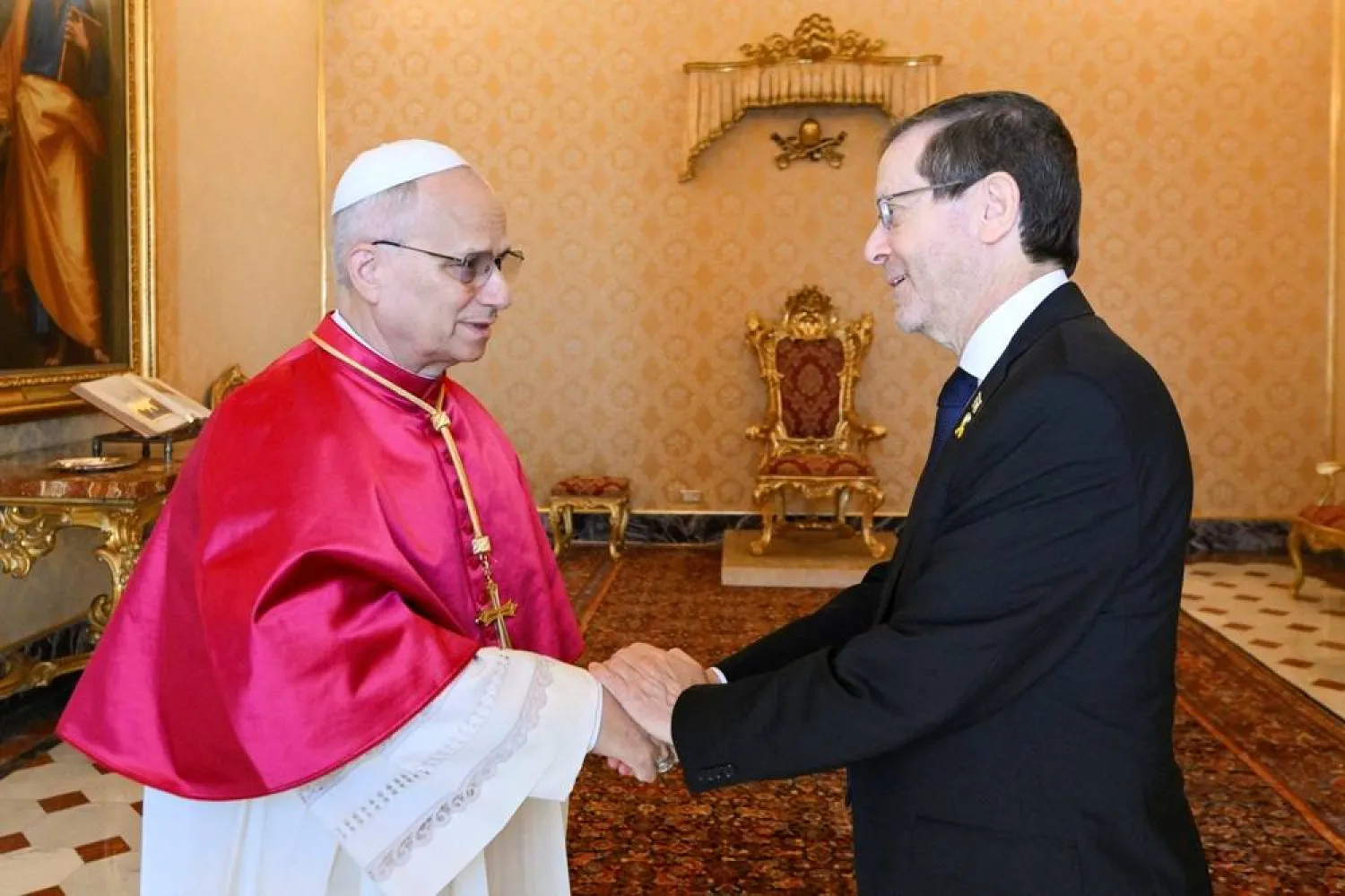  Pope Leo XIV meets Israeli President Isaac Herzog at the Vatican, September 4, 2025. (Vatican Media/Simone Risoluti ­Handout via Reuters)