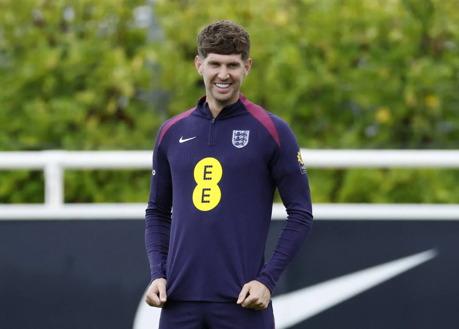 مدافع مانشستر سيتي والمنتخب الإنجليزي جون ستونز (رويترز)