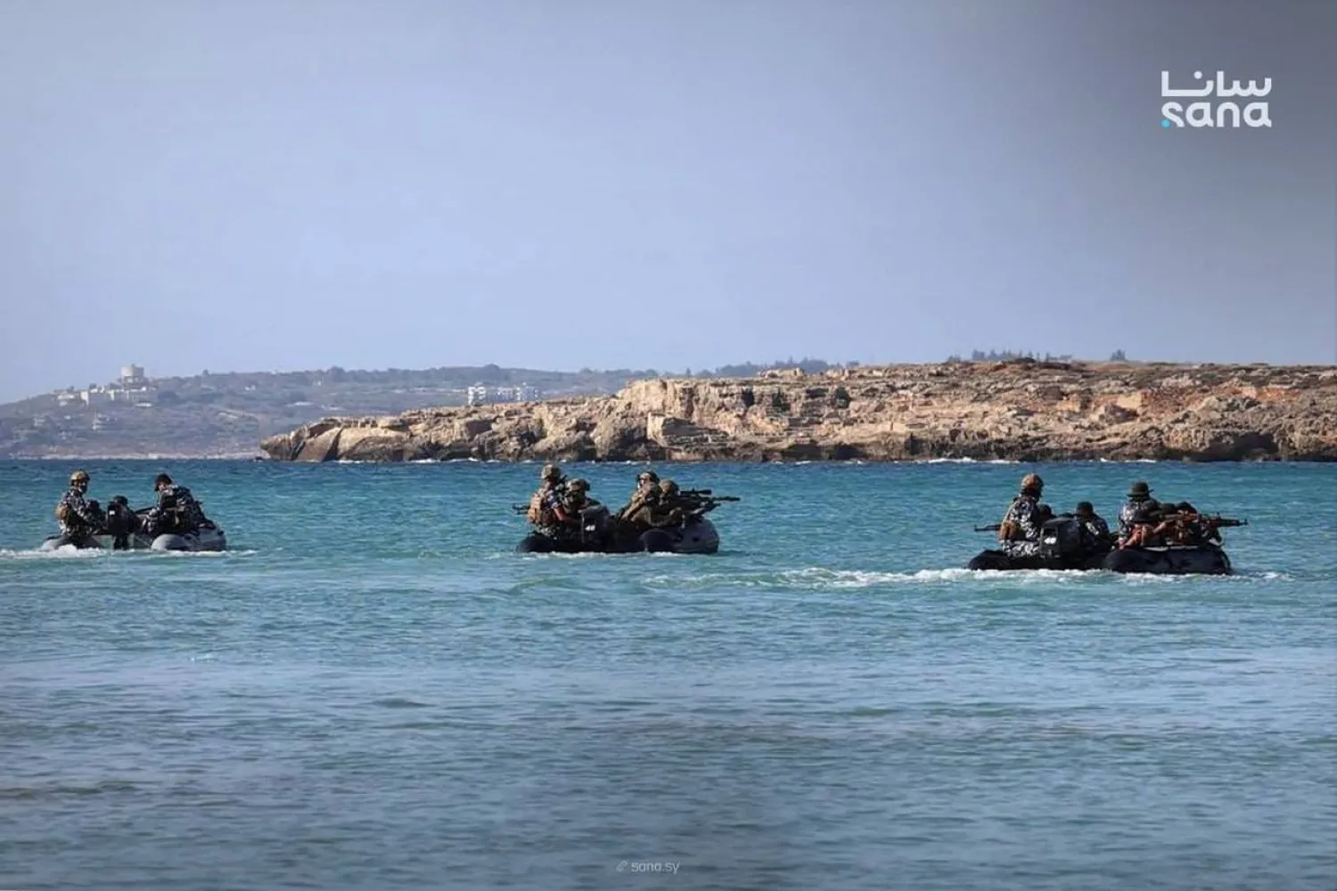 صورة من عملية انتشار البحرية السورية اليوم الجمعة (سانا)