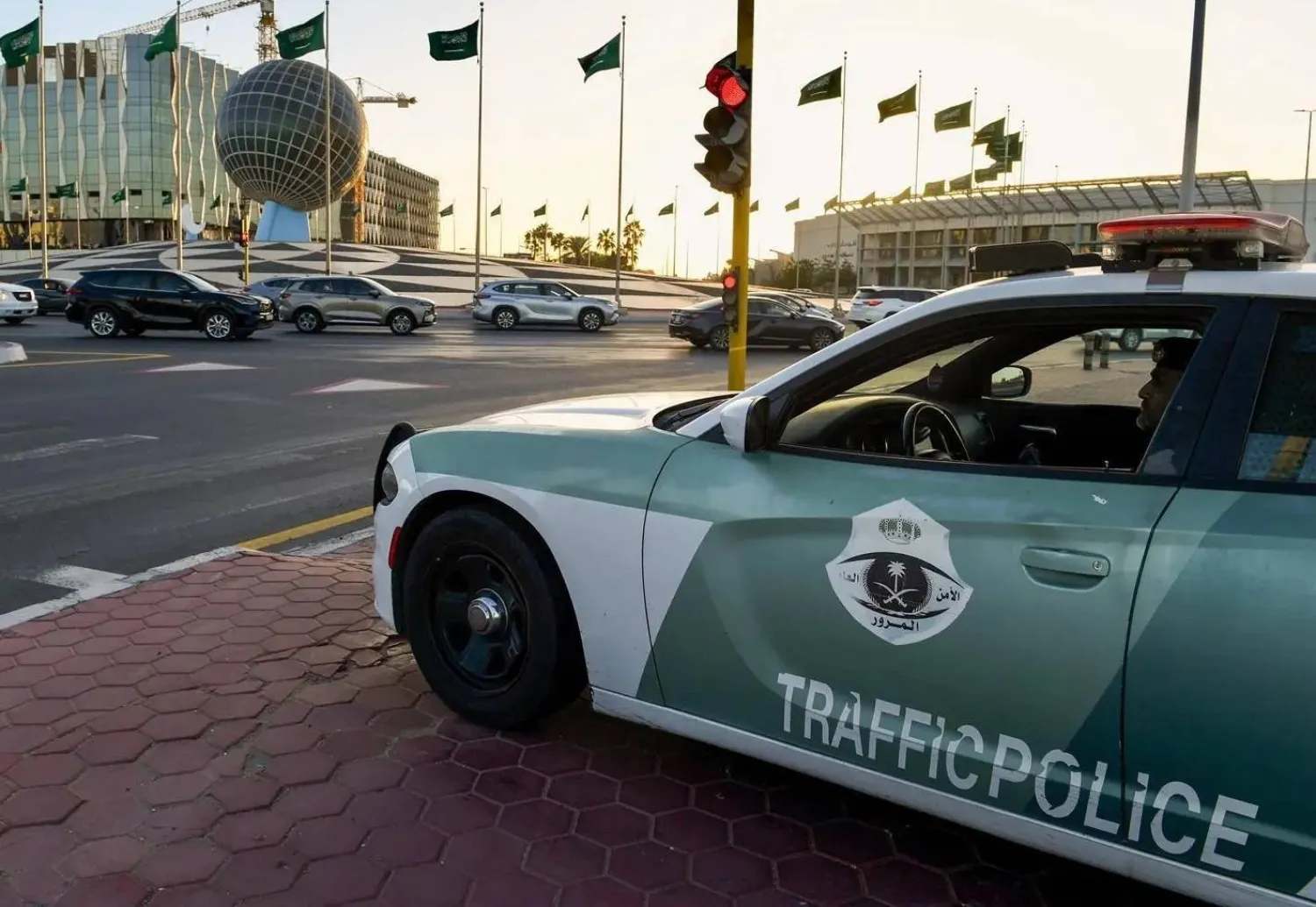 تحدد اللائحة المخالفات التي تُعرّض السلامة العامة للخطر (واس)