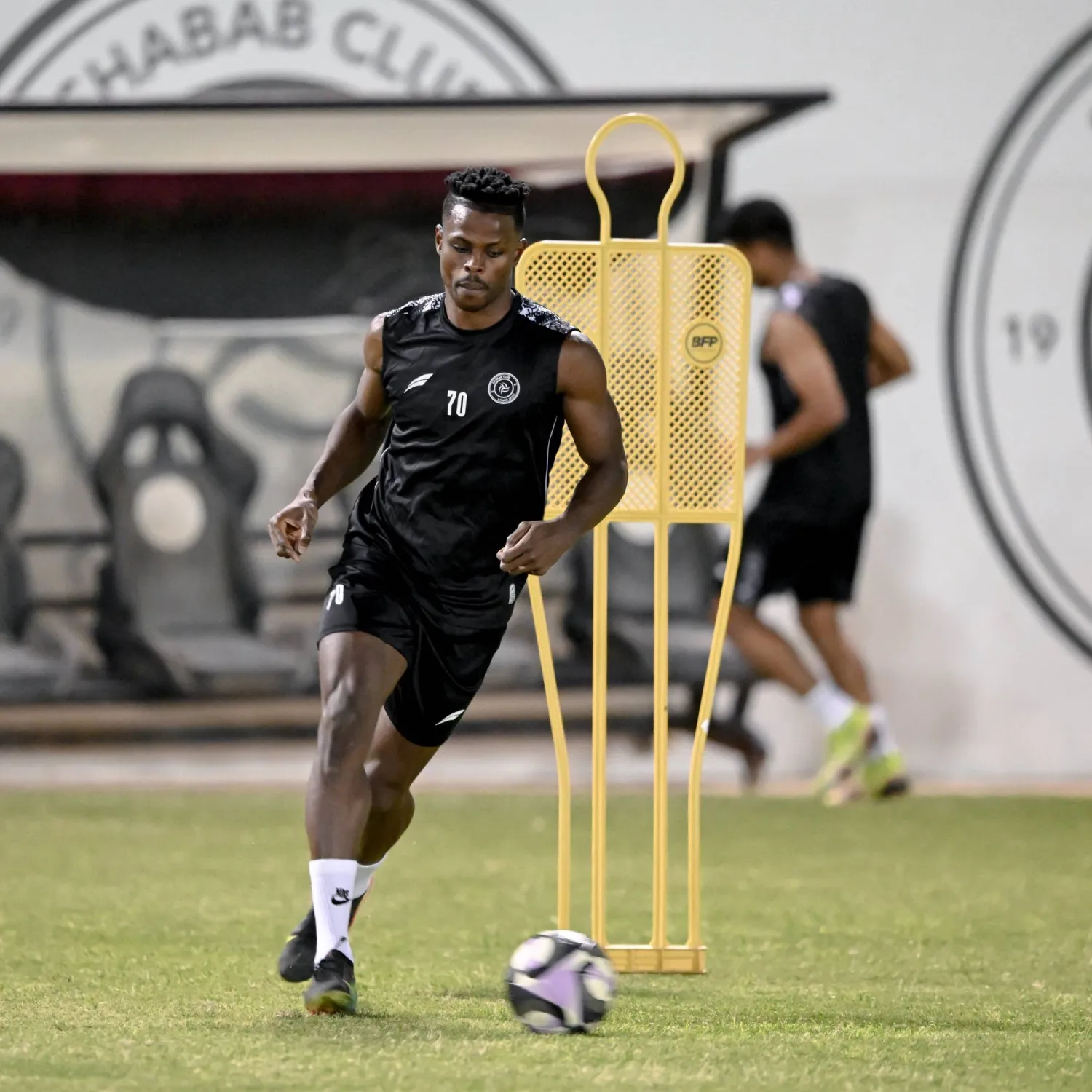 هارون كمارا (نادي الشباب)