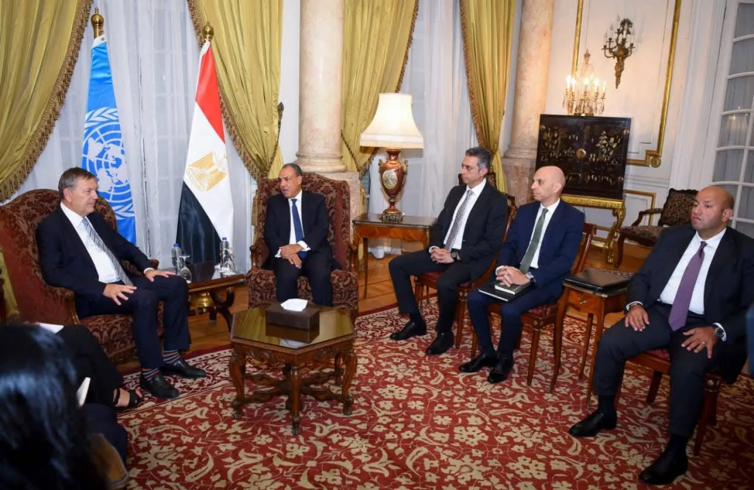 وزير الخارجية المصري بدر عبد العاطي يستقبل مفوض «الأونروا» فيليب لازاريني في القاهرة (الخارجية المصرية)