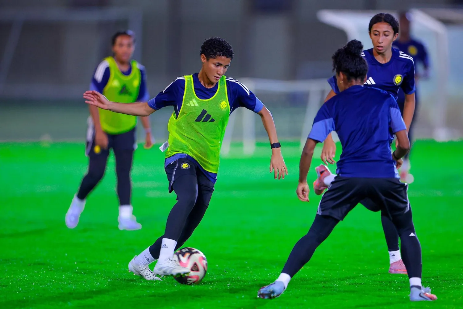 النصر يتطلع لبداية مثالية في أولى منافسات الموسم (النصر) 