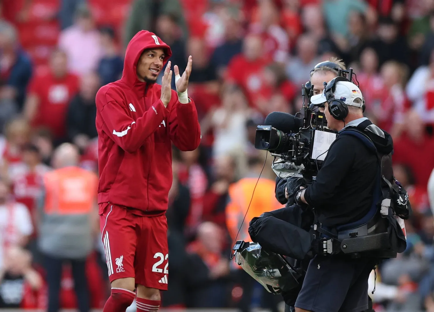 أوغو إيكيتيكي (رويترز)