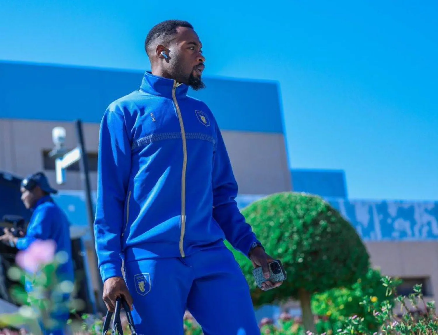 خالد ناري (الشرق الأوسط)