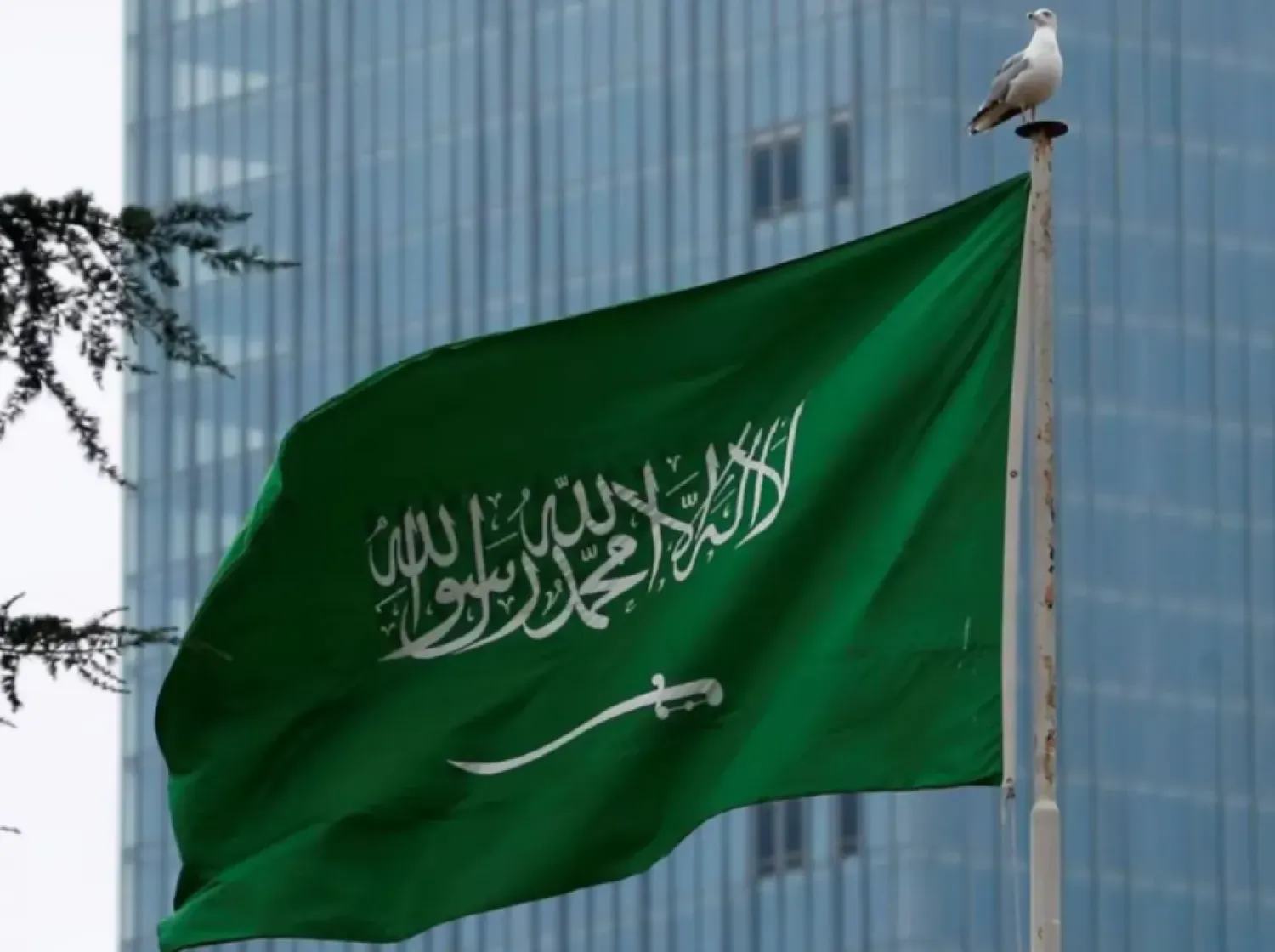 Spread across 11 pavilions, the exhibition narrates key moments from the late Prince Talal’s life, from his upbringing and six-decade developmental journey until his passing in 2018 (File photo of the Saudi flag/AAWSAT)