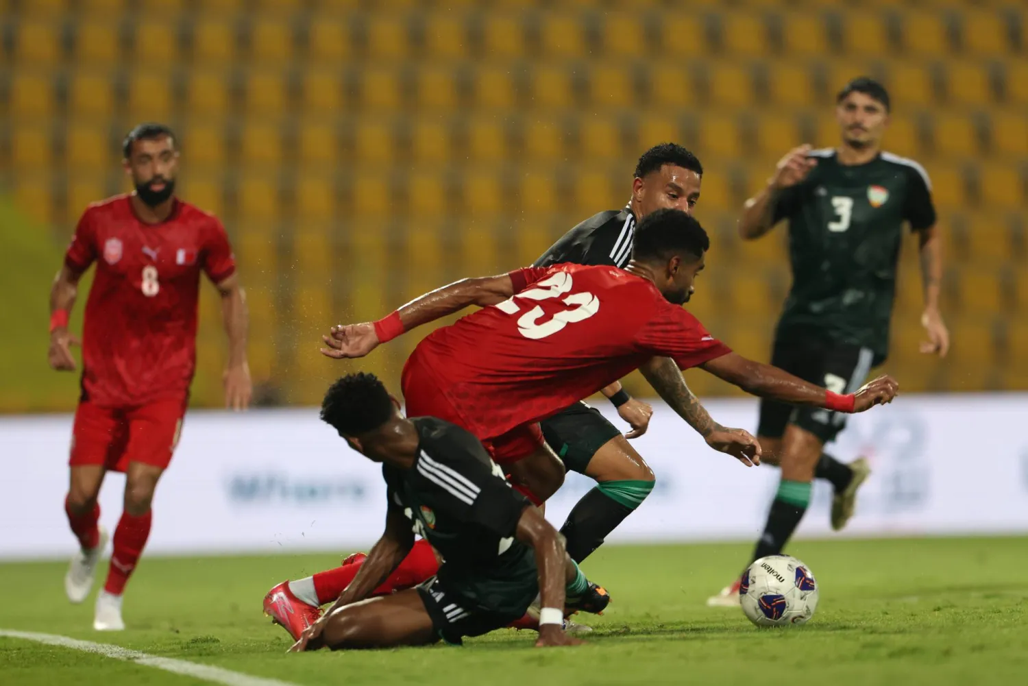 الإمارات هزمت البحرين وديّاً (إ.ب.أ)