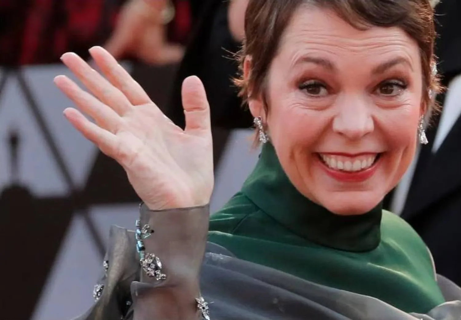 النجمة أوليفيا كولمان من بين الموقعين على التعهد (رويترز)