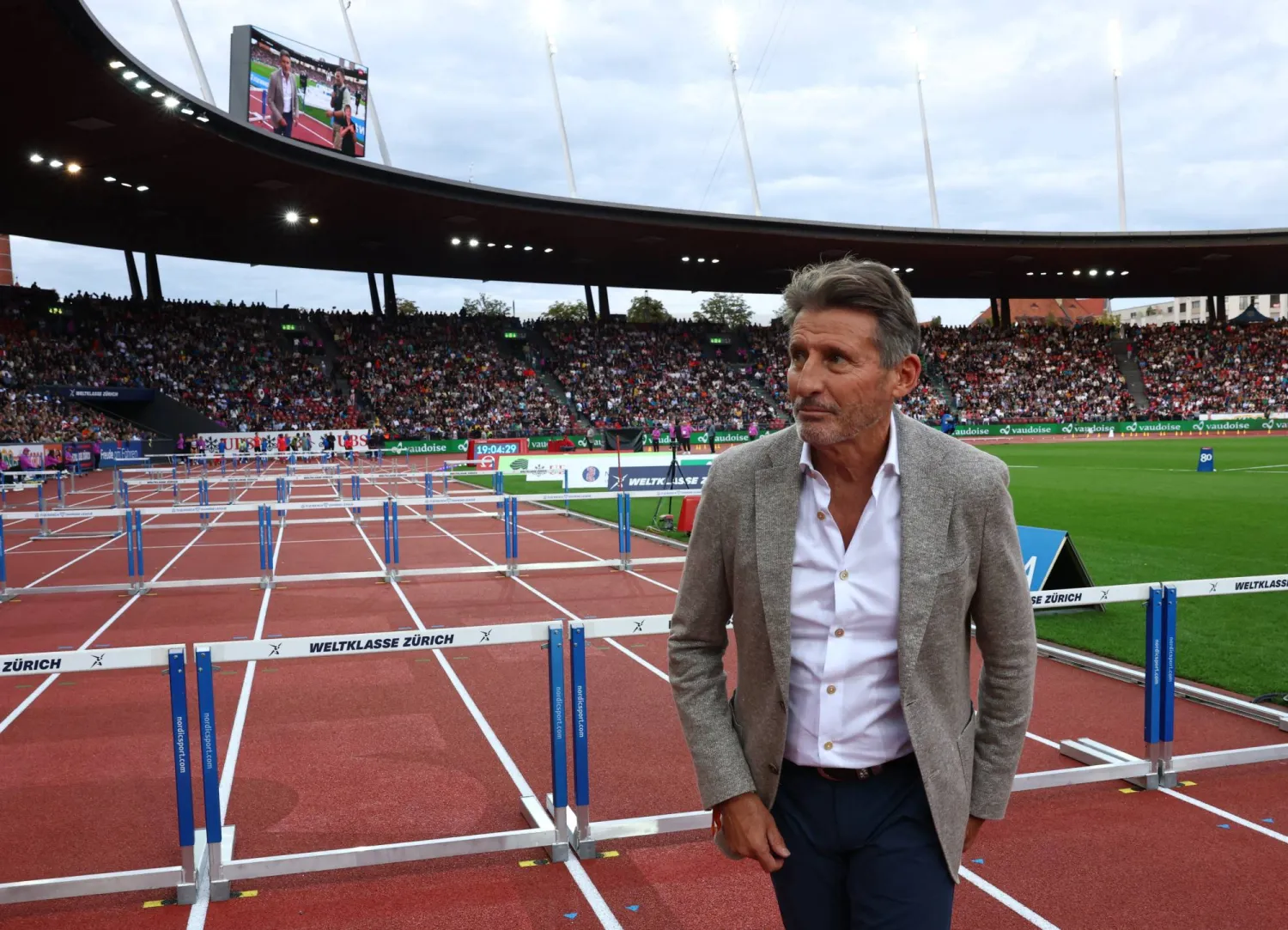 سيباستيان كو رئيس «الاتحاد الدولي لألعاب القوى»... (رويترز)