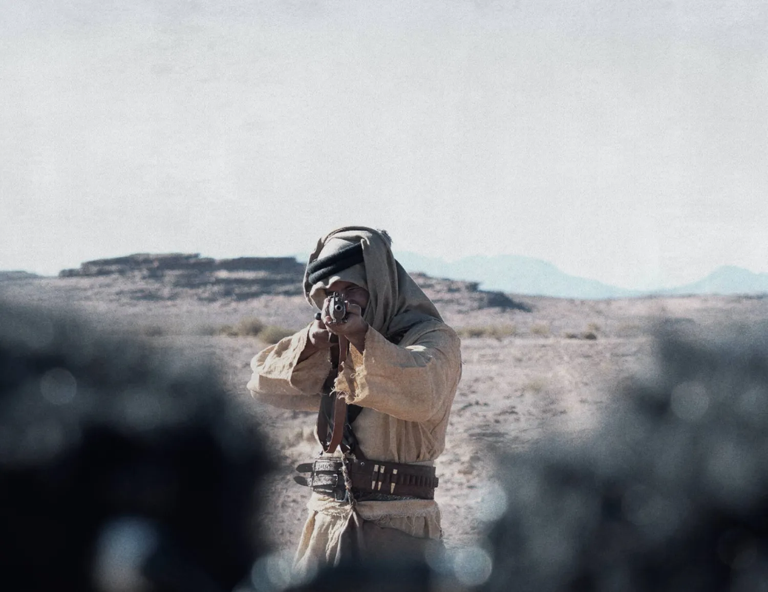 يقدم الفيلم رؤية سينمائية جديدة تستكمل تيار سينما الصحراء (الشرق الأوسط)