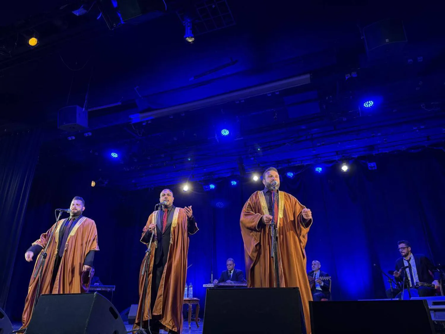 شيوخ الطرب على «مسرح المونو»... أصواتٌ تحيي ذاكرة حلب (الشرق الأوسط)