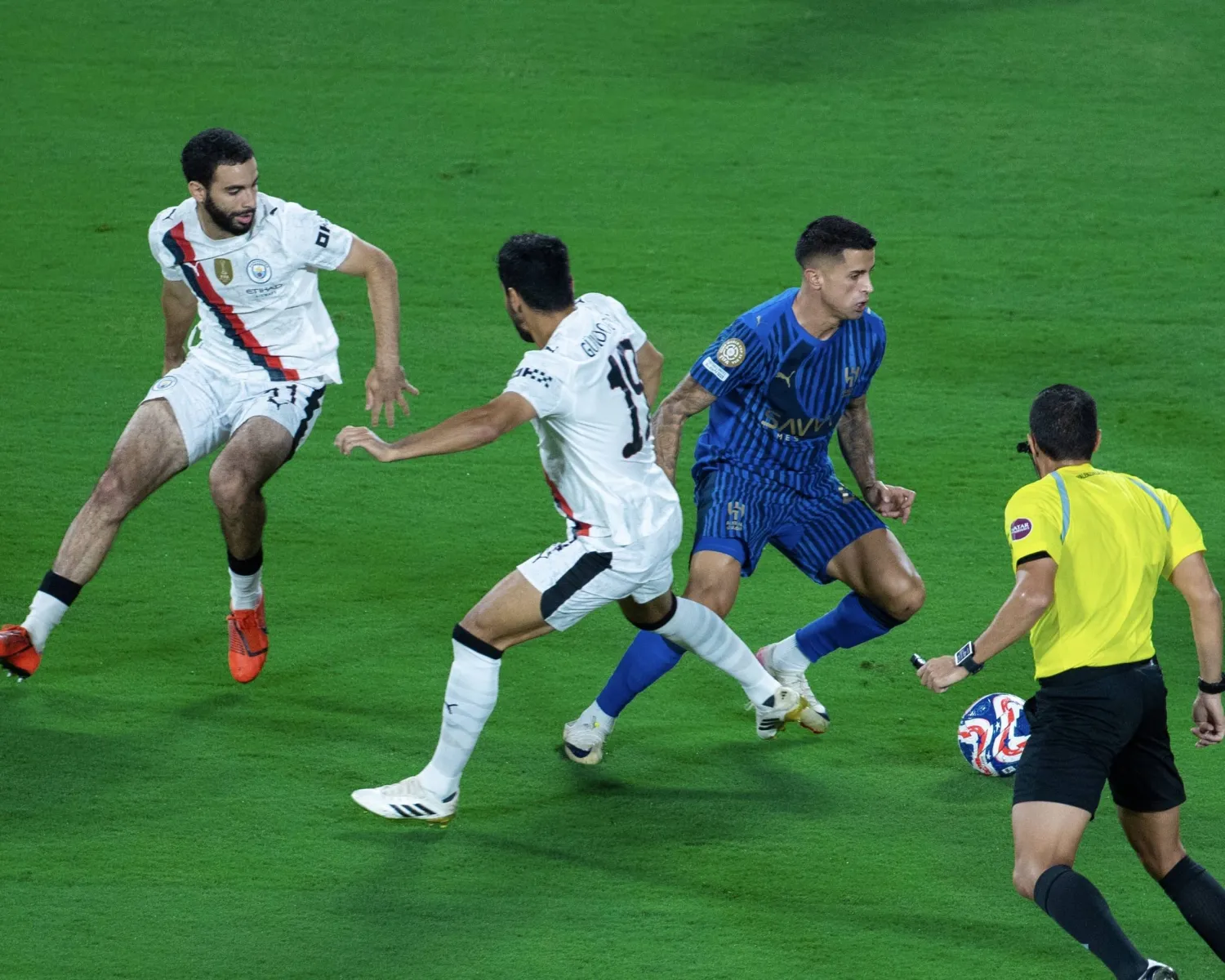 الهلال حقق فوزاً تاريخياً على السيتي في المونديال (نادي الهلال) 