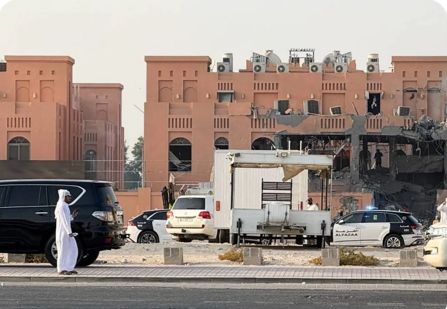 جانب من الدمار الذي خلفته إحدى الضربات الإسرائيلية لأحد المواقع التابعة لقيادة حركة «حماس» في الدوحة (إكس)