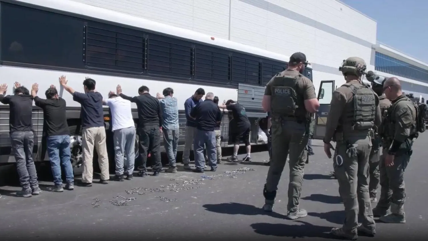US Immigration and Customs Enforcement (ICE) agents conduct an operation at a Hyundai-LG electric vehicle battery plant in Ellabell, Georgia, on September 4, 2025. HANDOUT / US Immigration and Customs Enforcement/AFP/File
