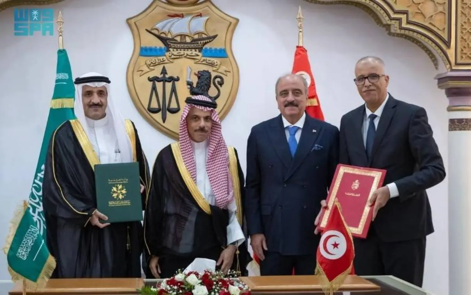 A memorandum of understanding (MoU) on cooperation in diplomatic training was signed between the Prince Saud Al Faisal Institute for Diplomatic Studies and the Diplomatic Academy of Tunisia. SPA