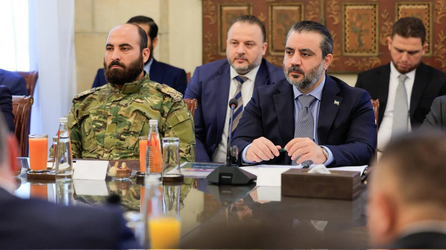 Foreign Minister Asaad Hassan al-Shibani meets in Damascus with a high-level Russian delegation, joined by senior Syrian officials (Syrian Foreign Ministry – X). 