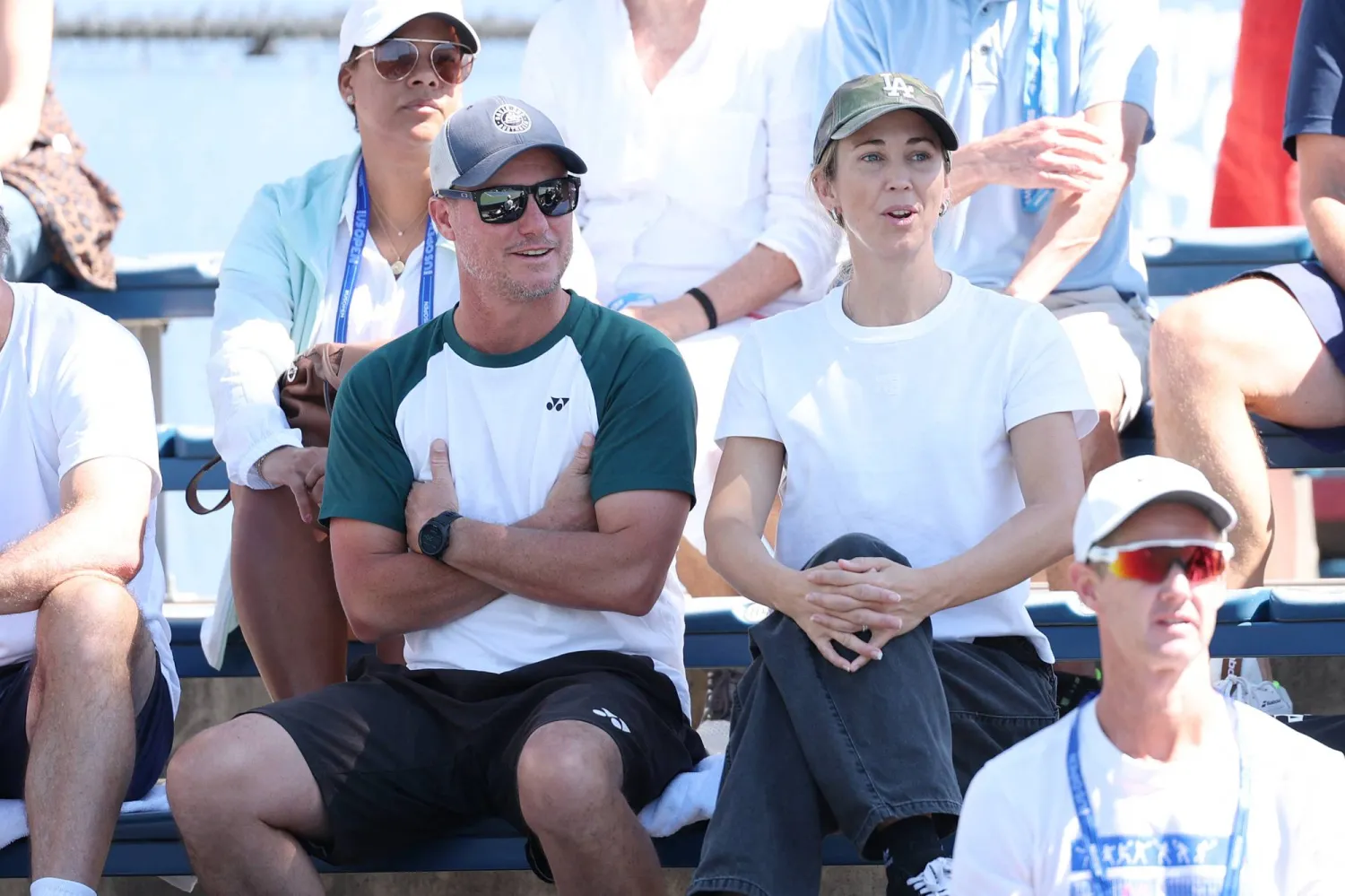 ليتون هيويت كابتن الفريق الأسترالي في كأس ديفيز (أ.ف.ب) 