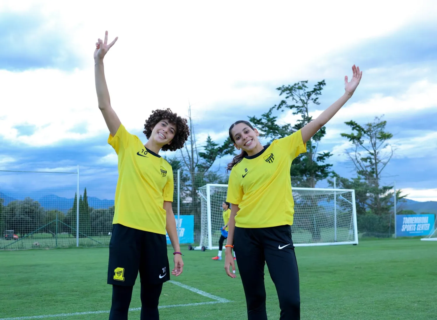 الميركاتو شهد حراكاً واسعاً بين الأندية اتسم بمزيج من الصفقات المحلية والعالمية (نادي الاتحاد)