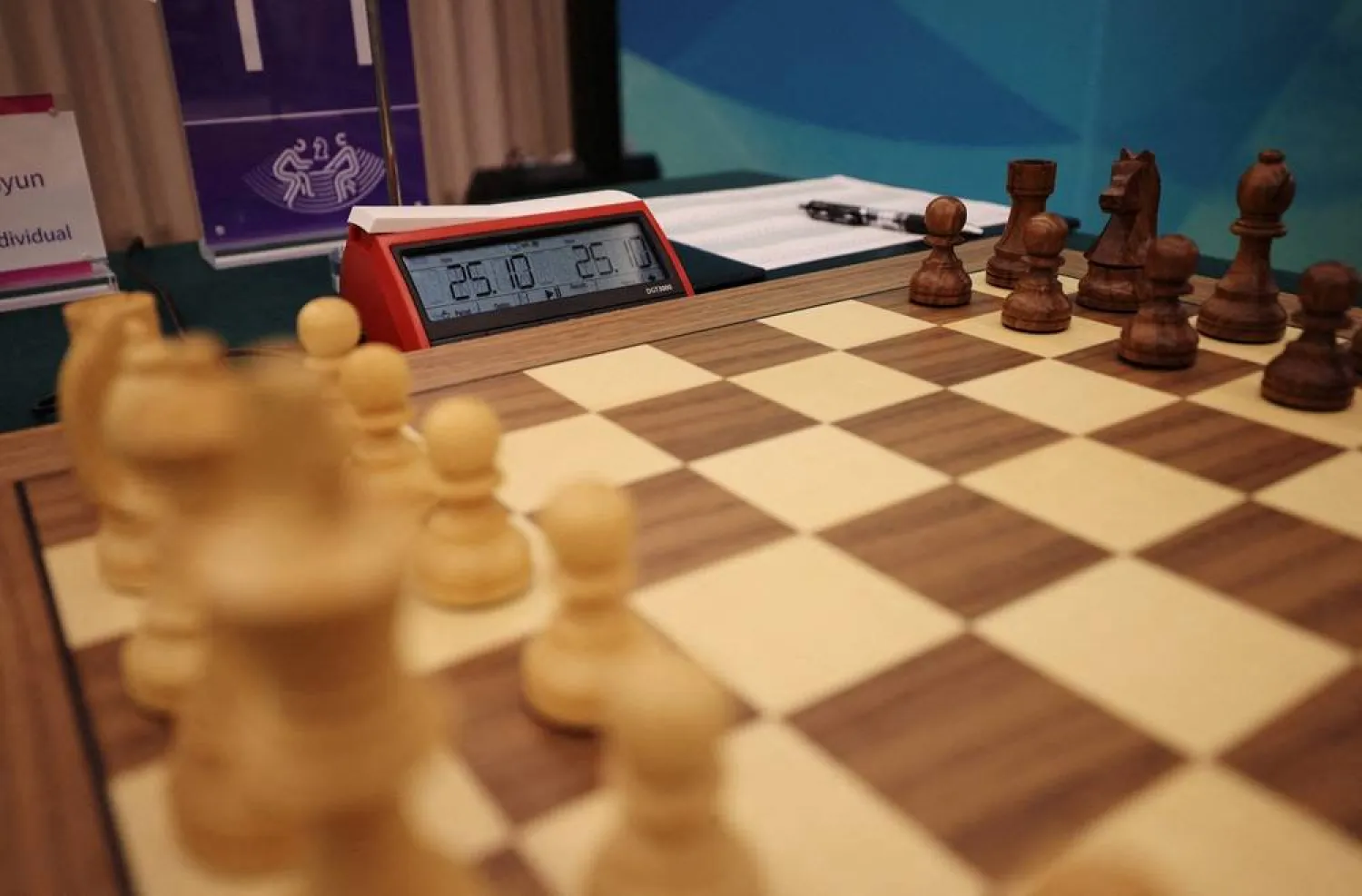 Asian Games - Hangzhou 2022 - Chess - Hangzhou Qi-Yuan (Zhili) Chess Hall, Hangzhou, China - September 24, 2023 General view of chessboard during Women's Individual Round 1. (Reuters)